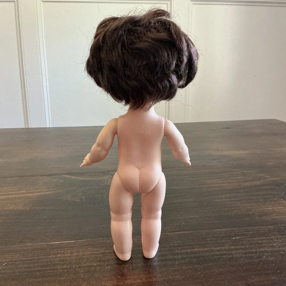 Vintage 1980 Effanbee 11 Inch Vinyl Baby Doll Brunette Sleep Eyes Freckles 1480‎